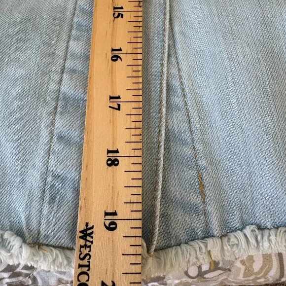 Wrangler Denim Jean Jacket sz L/XL NWOT light wash crop fringe waist button up - Picture 6 of 9